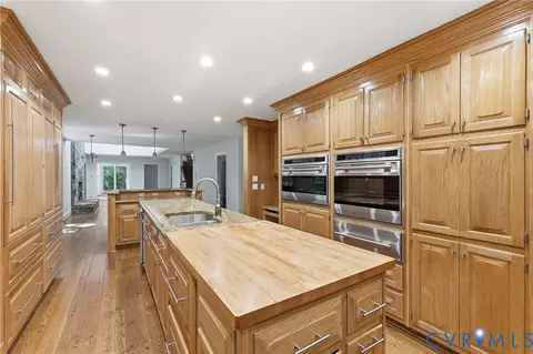 Kitchen - 3201 E Brigstock Rd, Midlothian, VA 23113 photo 1 of 4