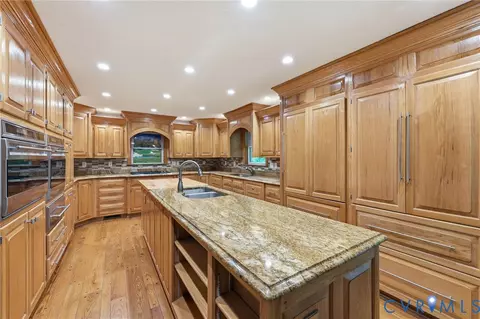 Kitchen - 3201 E Brigstock Rd, Midlothian, VA 23113 photo 2 of 4