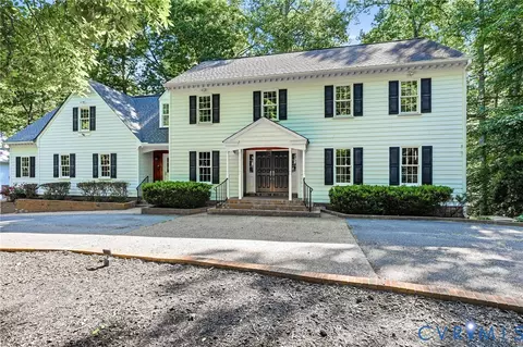Exterior - 3201 E Brigstock Rd, Midlothian, VA 23113 photo 8 of 19