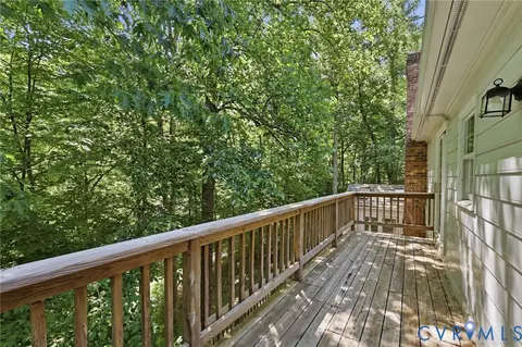 Exterior - 3201 E Brigstock Rd, Midlothian, VA 23113 photo 5 of 19