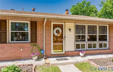 116 Homestead Dr, Colonial Heights, VA 23834