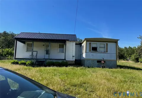 2772 Pittsville Rd, Gretna, VA 24557