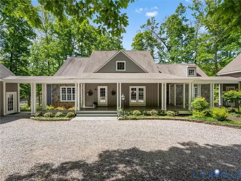 2081 Alldever Dr, Maidens, VA 23102