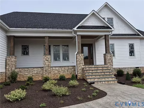 1554 Smokey Ridge Rd, Maidens, VA 23102