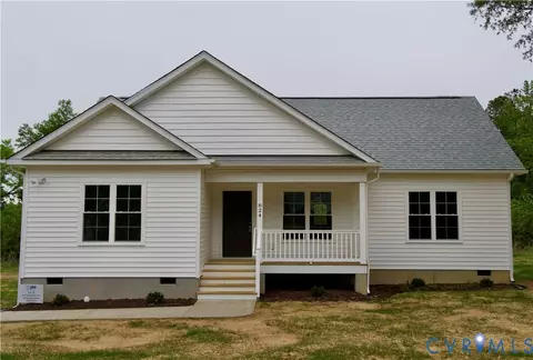 824 Nottoway Ave, Blackstone, VA 23824