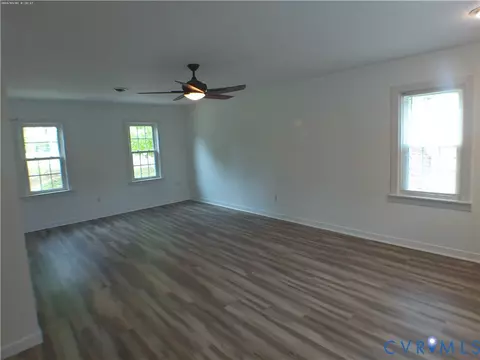 Living - 11111 Moravia Rd, Midlothian, VA 23112 photo 5 of 6