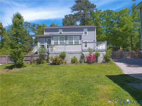 Exterior - 11111 Moravia Rd, Midlothian, VA 23112 photo 4 of 9