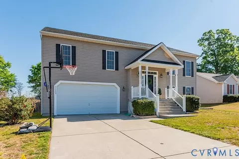 11169 Affirmed Ct, Ruther Glen, VA 22546