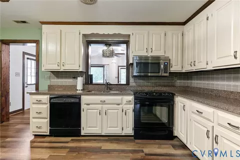 3955 Turner Woods Rd, Henrico, VA 23231