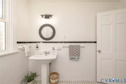 2707 Jimmy Winters Rd, Richmond, VA 23235