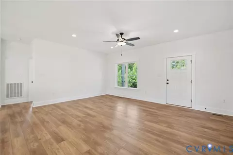 Living - 76 S Fork Rdg, Fork Union, VA 23022 photo 3 of 3