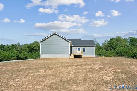 Exterior - 76 S Fork Rdg, Fork Union, VA 23022 photo 7 of 9