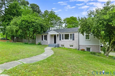 7254 Public Ln, Mechanicsville, VA 23111