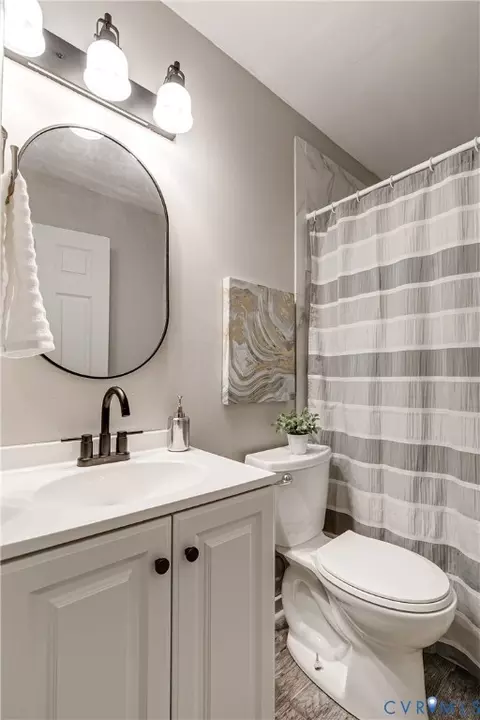 Bath - 11211 Moravia Rd, Midlothian, VA 23112 photo 5 of 6