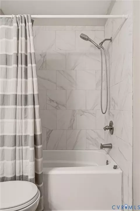 Bath - 11211 Moravia Rd, Midlothian, VA 23112 photo 6 of 6