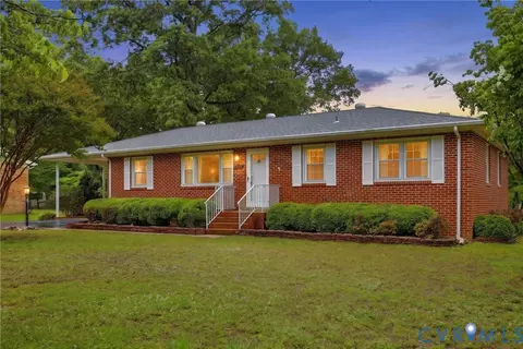 8061 Elliott Dr, Mechanicsville, VA 23111