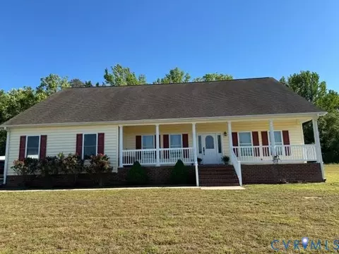 19890 River Rd, Courtland, VA 23837