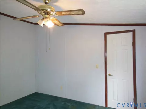 Bedroom - 5018 Olgers Rd, Sutherland, VA 23885 photo 6 of 9