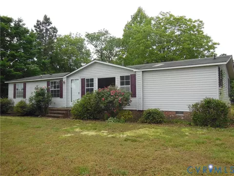 5018 Olgers Rd, Sutherland, VA 23885