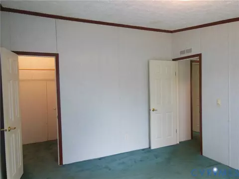 Bedroom - 5018 Olgers Rd, Sutherland, VA 23885 photo 9 of 9