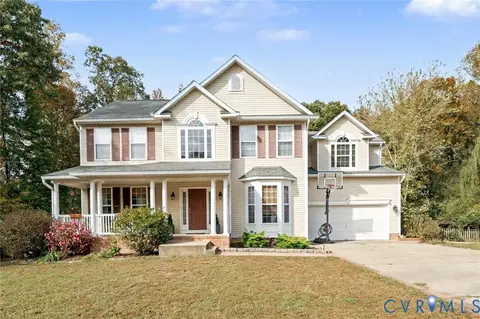 8261 Chase Ln, King George, VA 22485