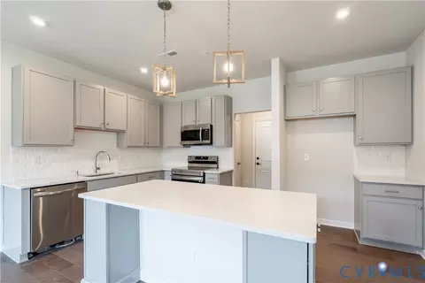 3406 Carlton St #2-6B, Richmond, VA 23230