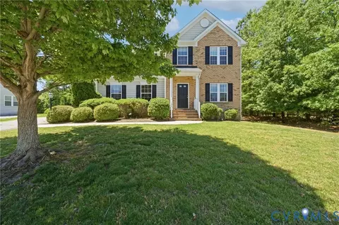 7000 Whisperwood Dr, North Chesterfield, VA 23234