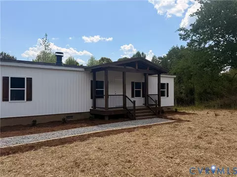 320 Agee Ln, Cumberland, VA 23040