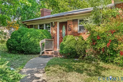 4437 Clairton Rd, North Chesterfield, VA 23234