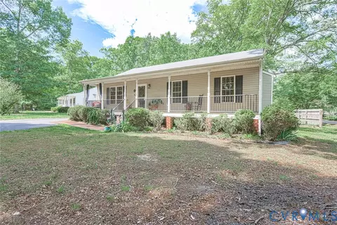 424 N James St, Ashland, VA 23005