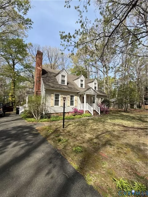 402 Aldengate Ct, Midlothian, VA 23114