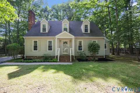 402 Aldengate Ct, Midlothian, VA 23114