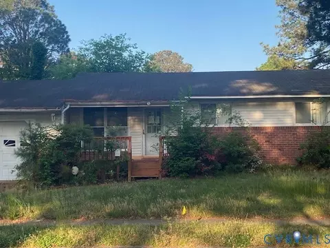 2733 Danwood Dr, Norfolk, VA 23513