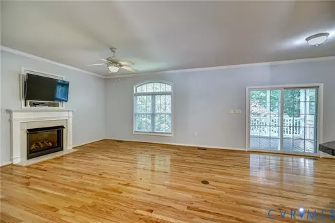 Living - 630 Krim Point Loop, Midlothian, VA 23114 photo 3 of 4