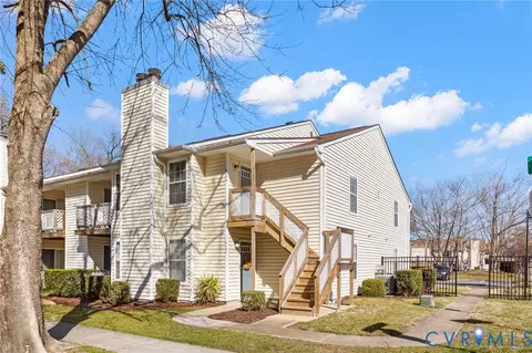 4106 Thalia Station Cir #202, Virginia Beach, VA 23452