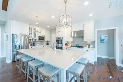 Kitchen - 7106 Silverthread Dr, Moseley, VA 23120 photo 1 of 5