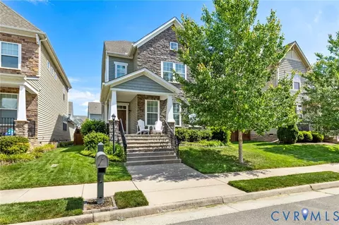 16817 Gossamer Dr, Moseley, VA 23120