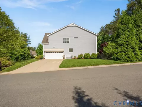 Exterior - 8501 Pullman Ln, Chesterfield, VA 23832 photo 9 of 13