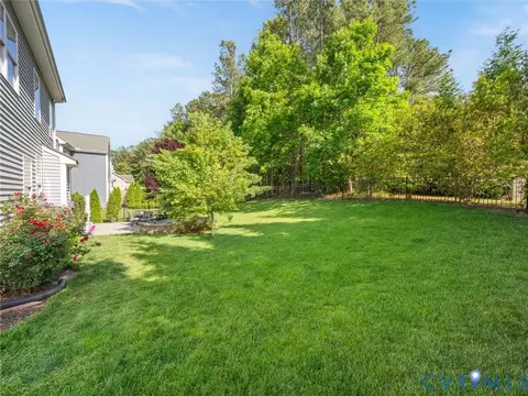 Exterior - 8501 Pullman Ln, Chesterfield, VA 23832 photo 5 of 13