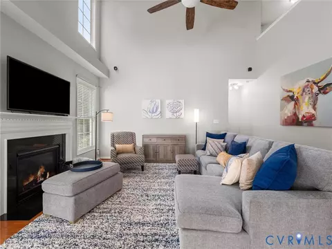 Living - 8501 Pullman Ln, Chesterfield, VA 23832 photo 7 of 7