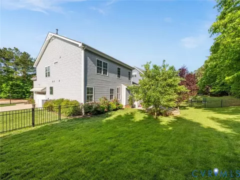 Exterior - 8501 Pullman Ln, Chesterfield, VA 23832 photo 10 of 13