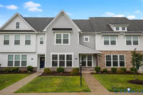 6127 Buntline Ln, Ampthill, VA 23234