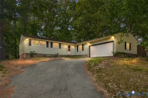 9404 Vantage Ct, Richmond, VA 23236