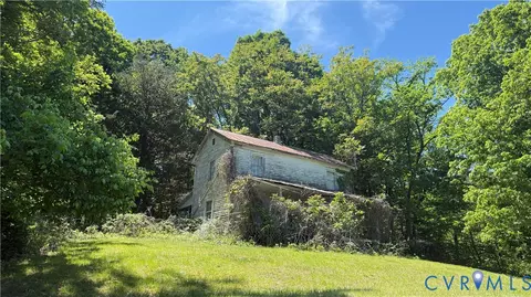 62 Full House Rd, Eagle Rock, VA 24085