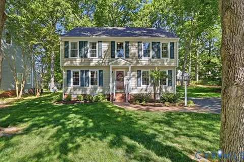 2812 Dalkeith Dr, Henrico, VA 23233