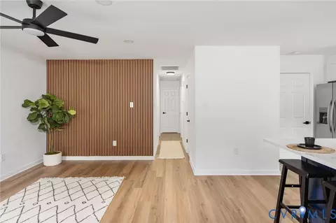 Entry Way - 3013 Duck River Ct, Midlothian, VA 23112 photo 2 of 2
