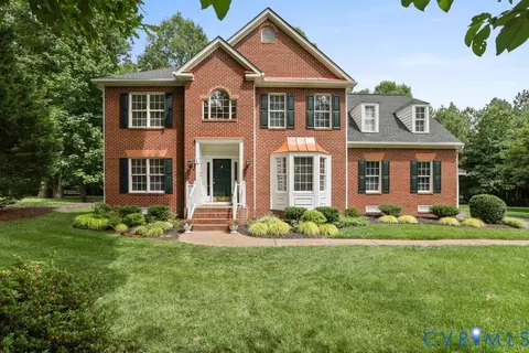 5819 Fox Club Ln, Midlothian, VA 23112
