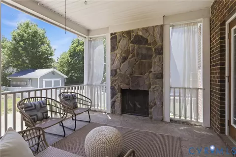 1921 Sharbel Cir, Glen Allen, VA 23059