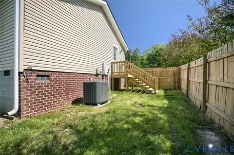 9424 Marlfield Rd, Gloucester, VA 23061 photo 28