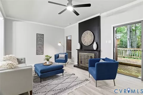 Living - 11735 S Briar Patch Dr, Midlothian, VA 23113 photo 1 of 4